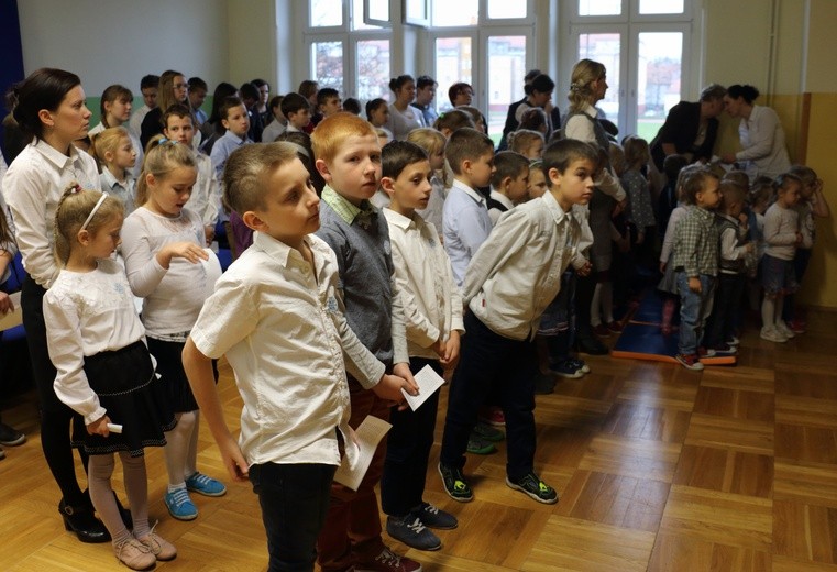 Symbole ŚDM - Stowarzyszenie Przyjaciół Szkół Katolickich