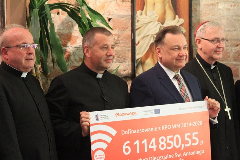 Podpisanie umowy o dofinansowaniu z UE