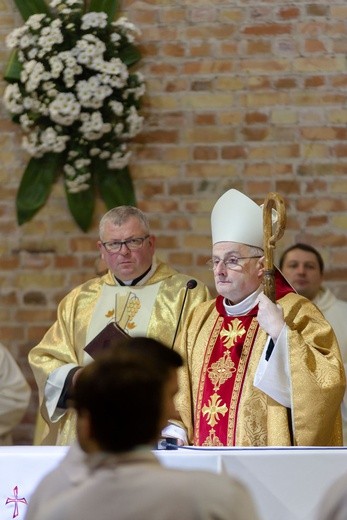 Symbole ŚDM - parafia św. Jerzego