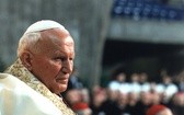 Ks. Ołdakowski dla PAP: fałszywa narracja na temat Jana Pawła II