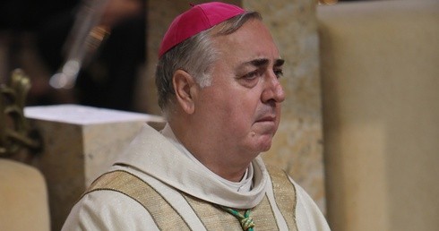 Komunikat Nuncjatury Apostolskiej ws. bp. Jana Szkodonia