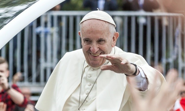 Franciszek: Jestem tu pośród was jako kapłan i wkraczam do Mediolanu jako ksiądz