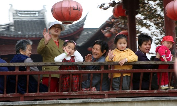 Chiny: Najwyższa liczba urodzeń od 2000 roku