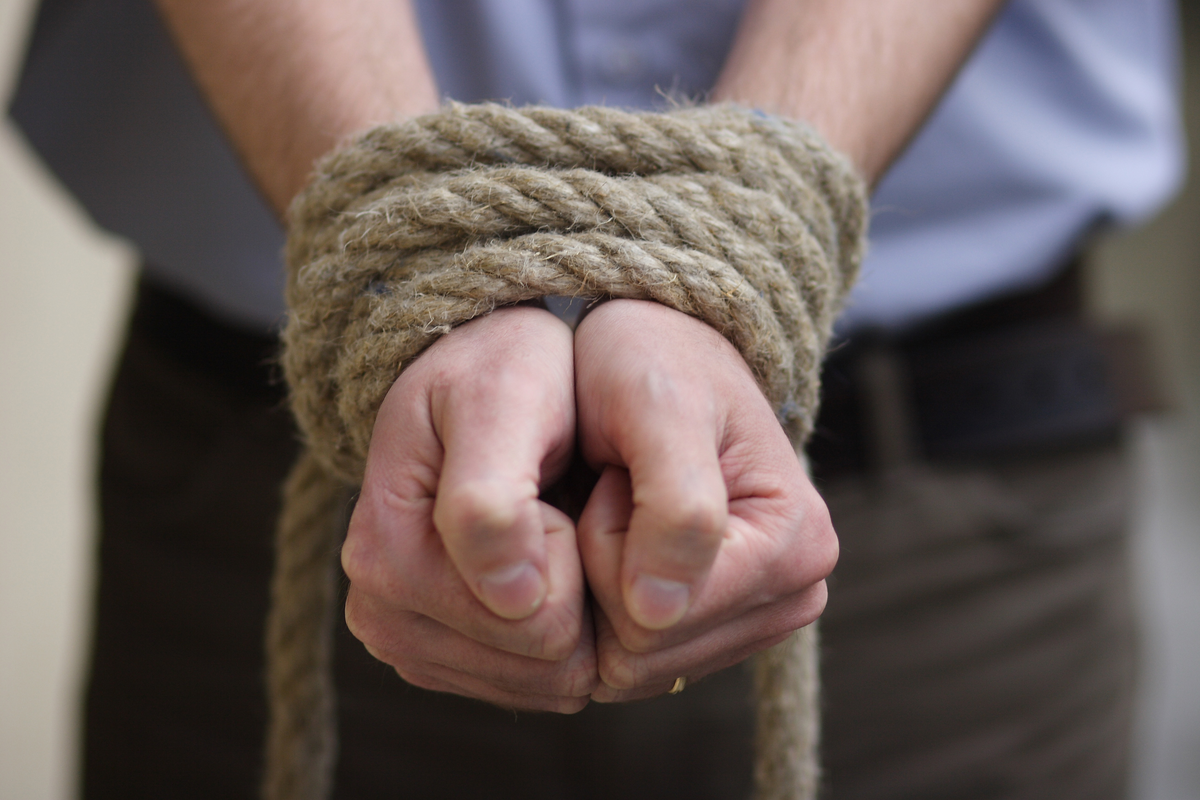 Interpol rozbił globalną siatkę handlu ludźmi